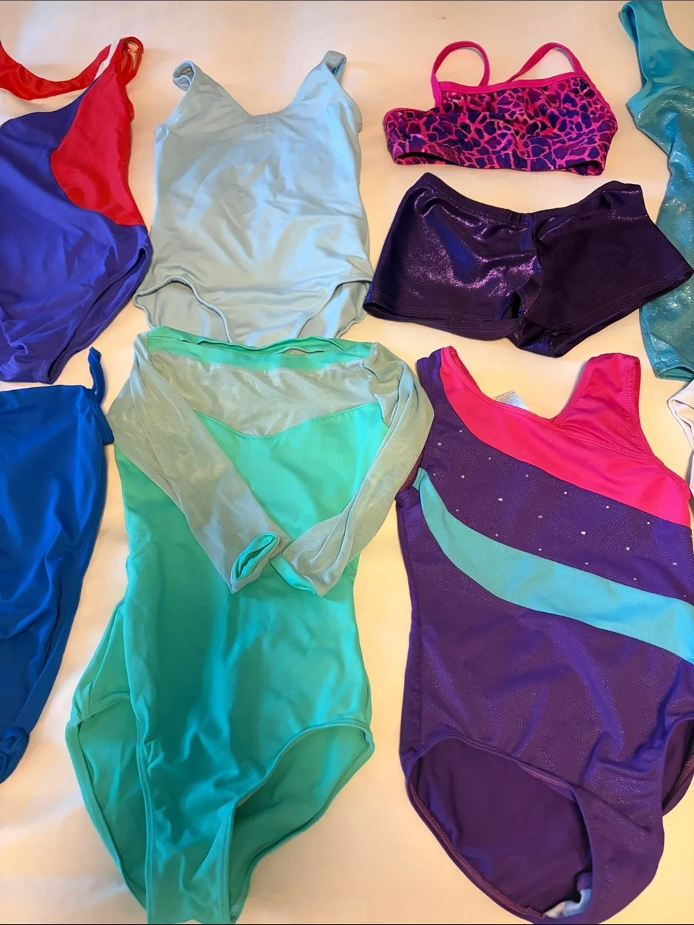 14 pieces Girls Gymnastics & Dancewear Set in multiple colors and styles. 4-6 yo
